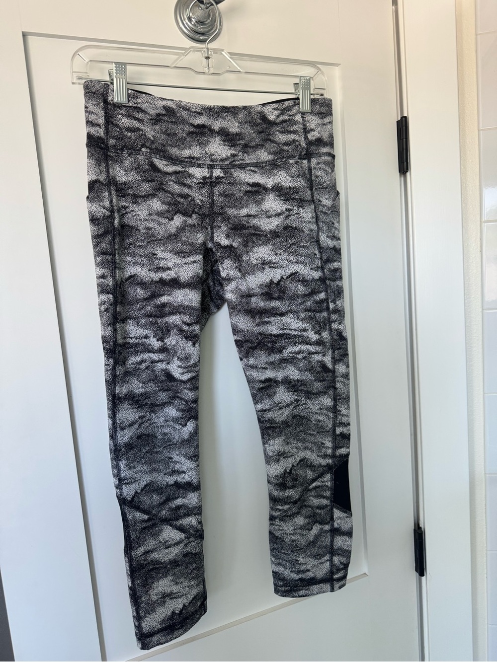 lululemon athletica Black & Gray Marbled Leggings